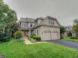 1492 Broadstone Pl, Vienna, VA 22182