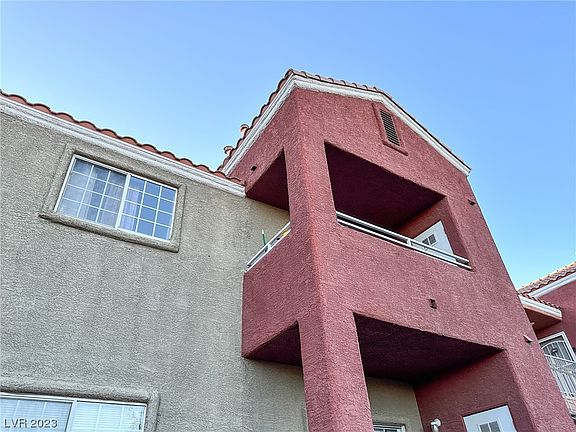 2nd image of 4730 E Craig Rd Unit 2071