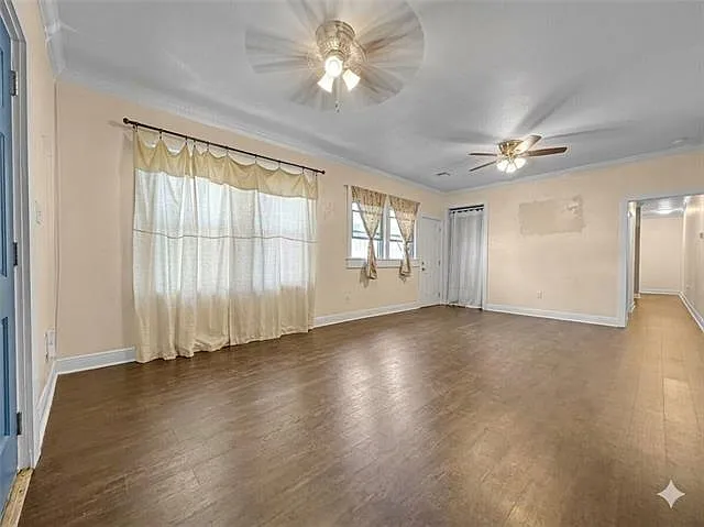 2508 Myrtle St — Photo 6