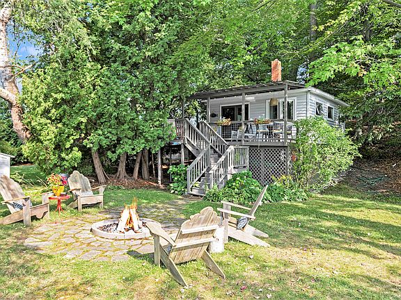 3rd image of 3284 N Neil St