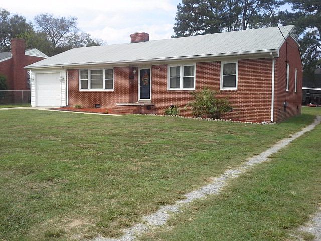 1st image of 927 Oakley Ave
