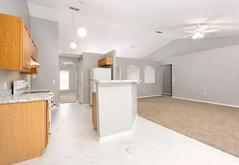 1122 Alloway Ave — Photo 18