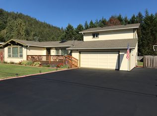161 Hiouchi Dr, Crescent City, CA 95531