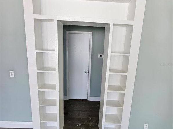 8305 N 13th St #8305