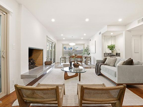 4th image of 1225 S Orange Grove Blvd APT 2