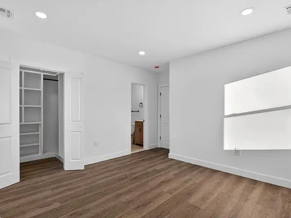 687 18th Ave Floor 2, Irvington, NJ 07111