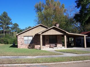 620 E 5th St, El Dorado, AR 71730