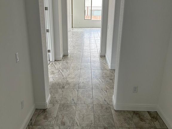 4th image of 2110 Millergrove Ave