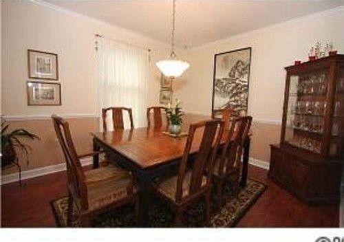 5th image of 6600 Farmingdale Dr