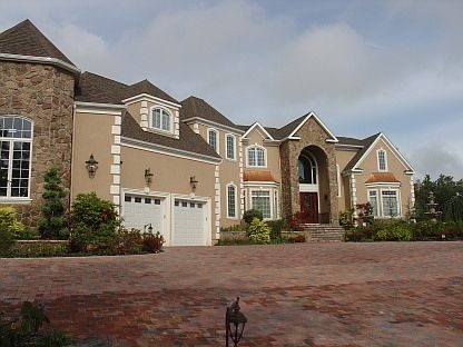 1st image of 35 Corbett Dr