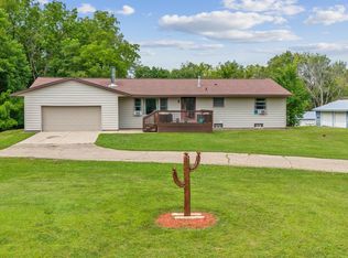 9731 Dodd Rd, Kilkenny, MN 56052