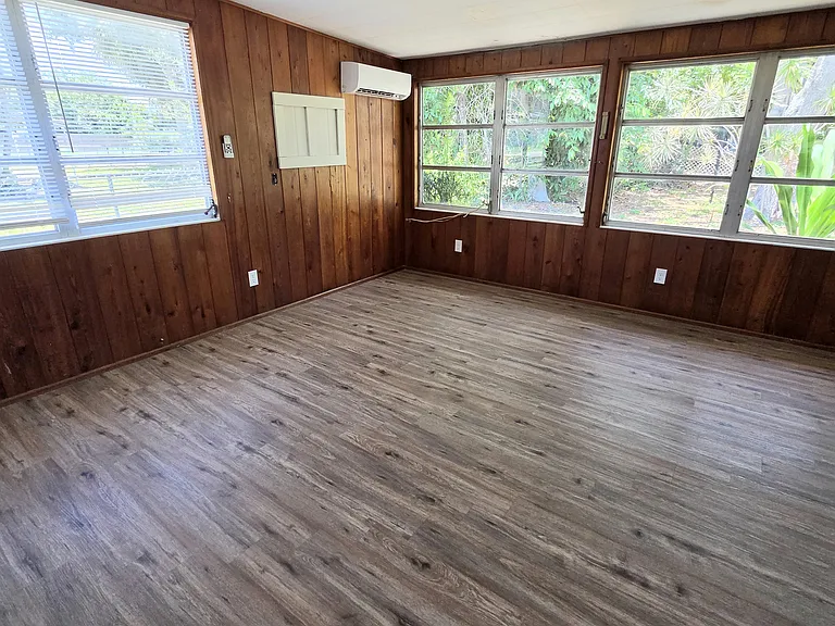 4420 19th Street Cir W #B — Photo 12