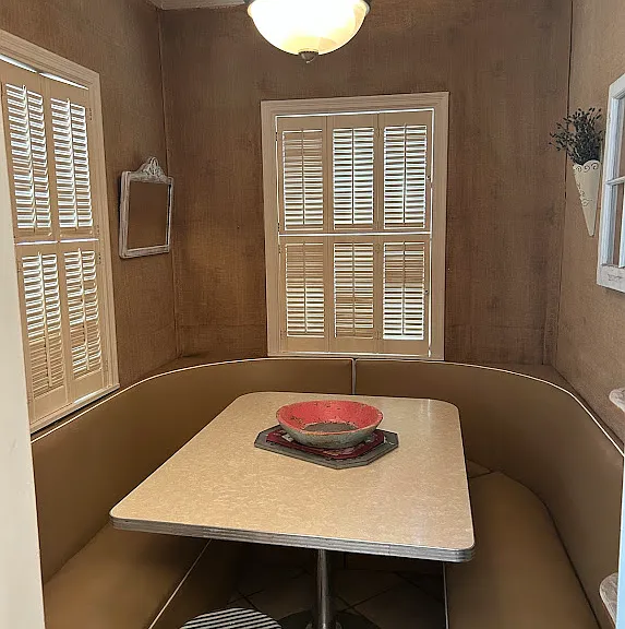 460 Bristol Ave — Photo 14