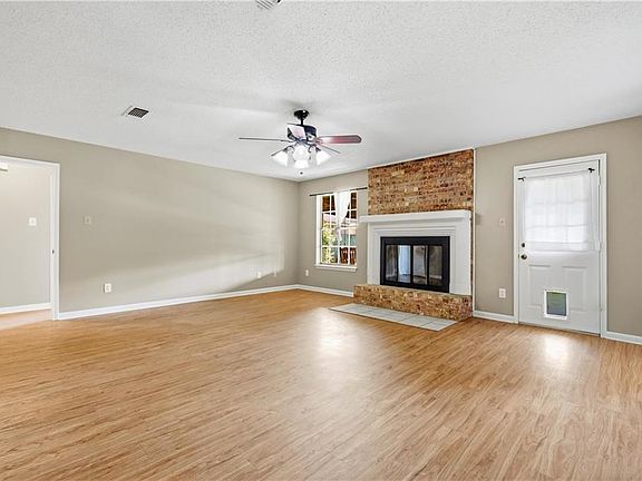 5th image of 5609 Demeter St