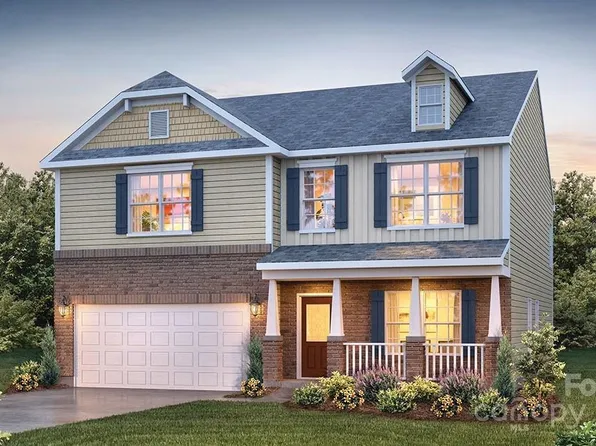 112 Dandelion Rd, Fletcher, NC 28732