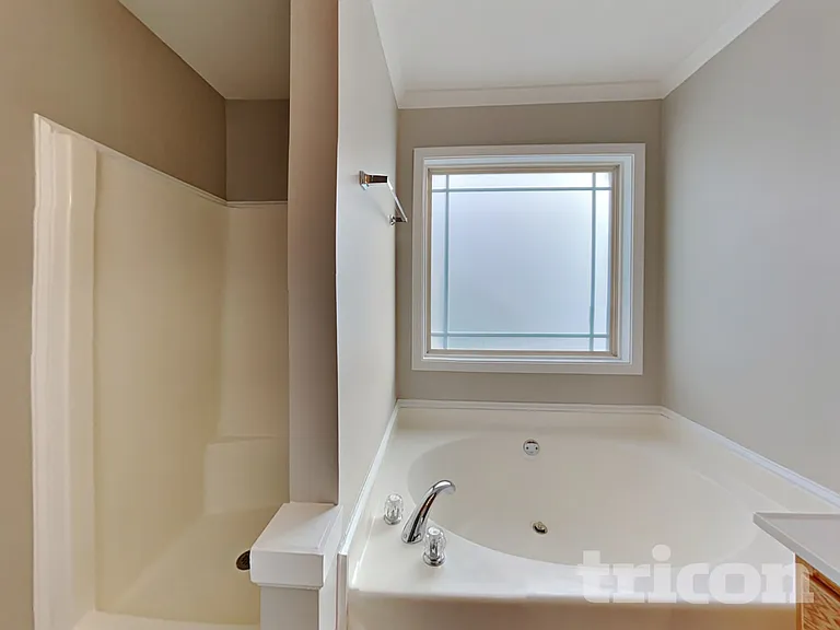 209 Arbor Dr — Photo 9