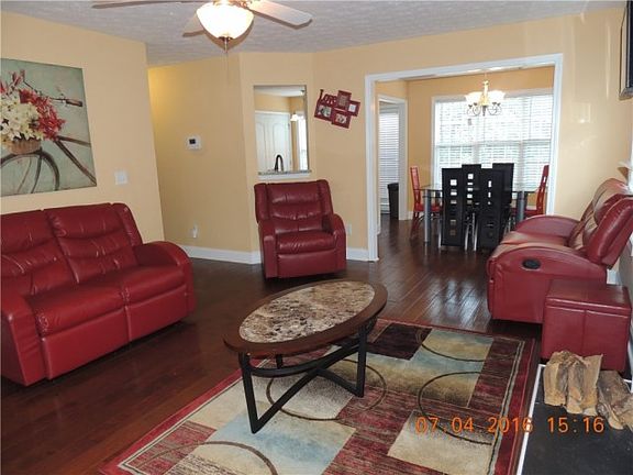 4th image of 4540 Ferncrest Pl