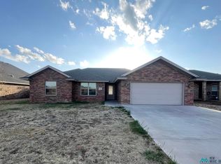 1720 Simmons Dr, Clovis, NM 88101