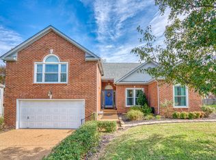 2305 Brookstone Ct, Mount Juliet, TN 37122