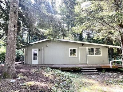 20 E Firwood Heights Lane, Belfair, WA, 98528