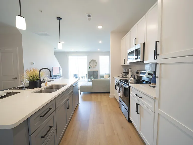 Landon Green Artisan Cottages — Photo 28