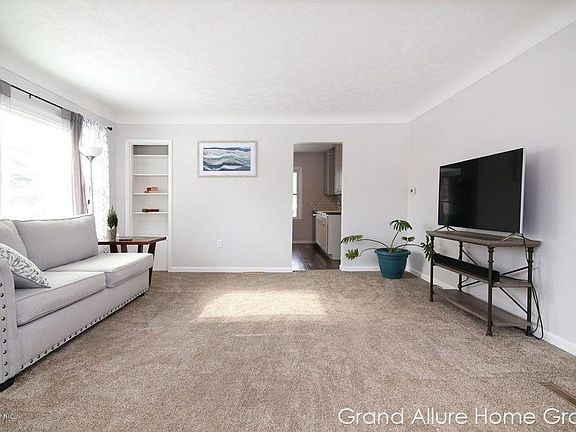 4th image of 5865 Ethelwin Ave NE
