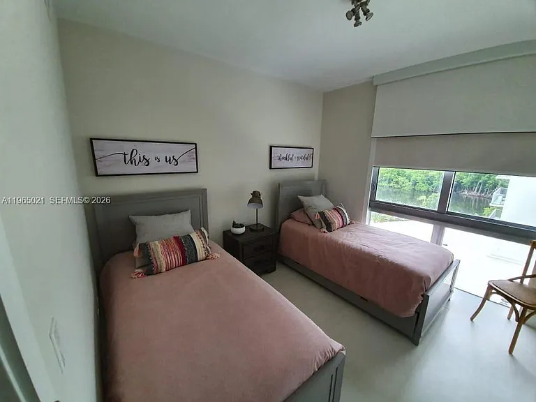 16385 Biscayne Blvd #507 — Photo 23