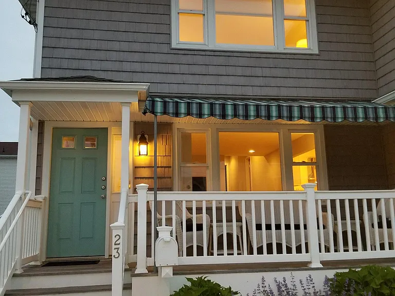 23 Dover Ave #1 — Photo 6