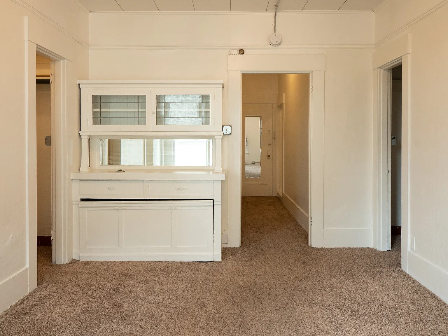 Glencairn Apartments — Photo 4