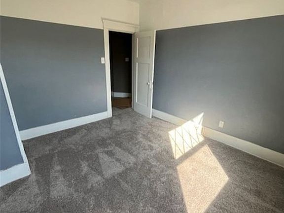 2nd image of 532 Russellwood Ave