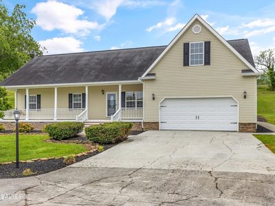 122 Springfield Ln, Jacksboro, TN, 37757