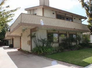 2220 Carnegie Ln, Redondo Beach, CA 90278