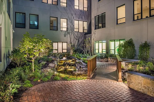 Rented by Park River | media 20