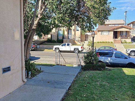 5th image of 835 W 10th St #829