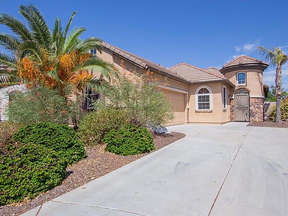 3rd image of 3871 N 293rd Dr