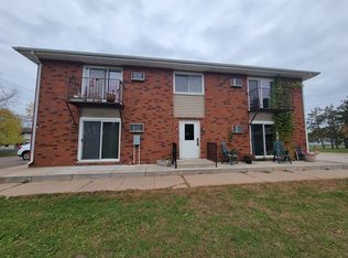 408 24th St NE #488, Menomonie, WI 54751