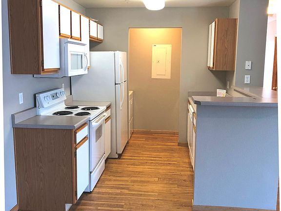 5th image of 2226 W Elizabeth St Unit C201