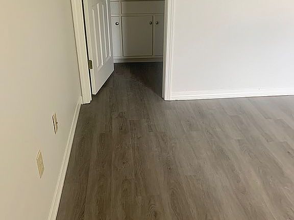 4th image of 1517 Marimack Dr