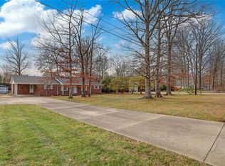 224 E Stadium Dr, Eden, NC 27288