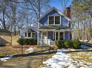 33 Canterbury Rd, Ringwood, NJ 07456