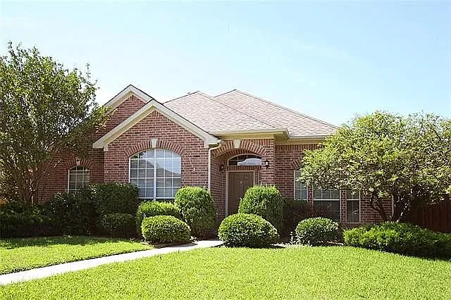 3 bed, 1803 sqft, $4,250 — Photo 1
