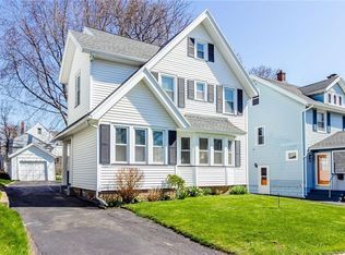364 Laurelton Rd, Rochester, NY 14609