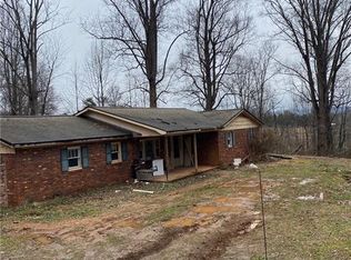 347 Hart Ln, Millers Creek, NC 28651