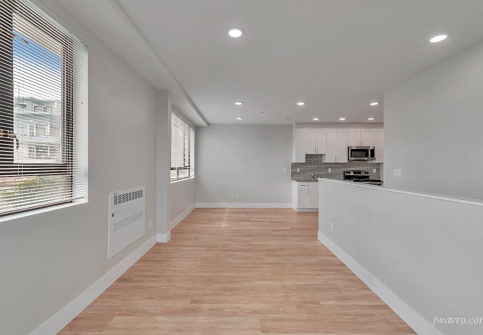1st image of 70 Terra Vista Ave #F-j