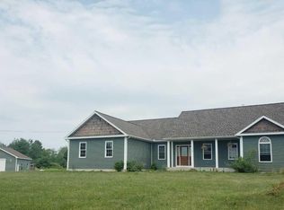 2766 W River Rd, Muskegon, MI 49445