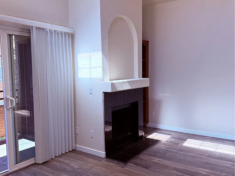 9325 W Desert Inn Rd #260 — Photo 6