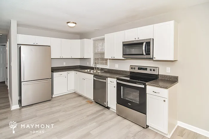 2829 Thrush Dr — Photo 8