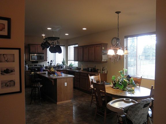 3rd image of 1321 SE Koda Cir