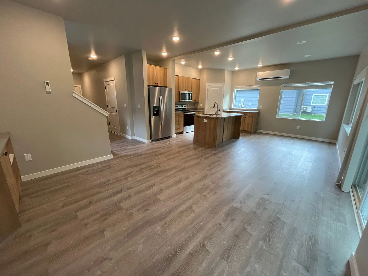 Welcome to The Ridge, 3 Bedroom Home! — Photo 3