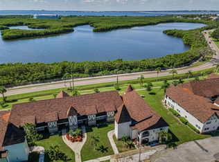 320 N Bayshore Blvd APT 107, Clearwater, FL 33759